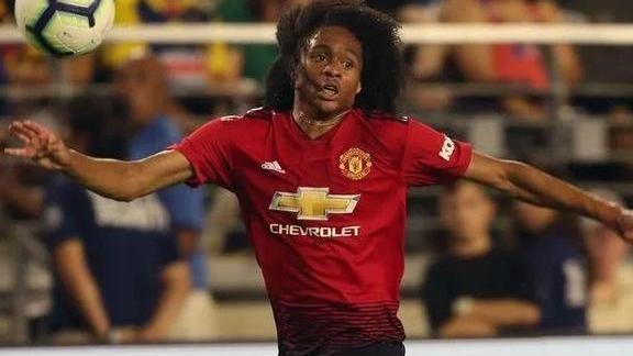 华裔小将钟塔西闪亮出场, 足协下发归化文件, 国