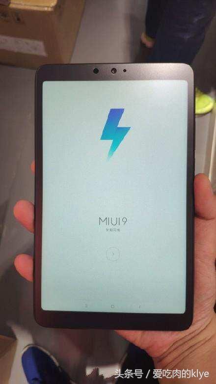 小米平板4上手评测,超高性价比8寸追剧神器,吃