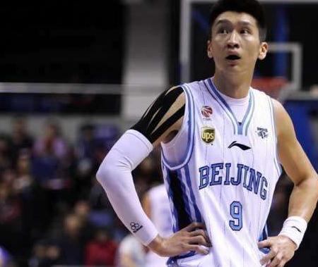 08年中国男篮成员,现在混得最惨的是谁?打乡镇