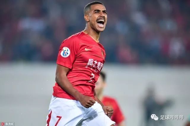 突发!高拉特拒绝续约,将与保利尼奥上演西甲恒