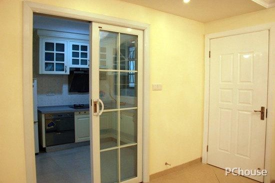 厨房推拉门什么颜色好看及选购解析