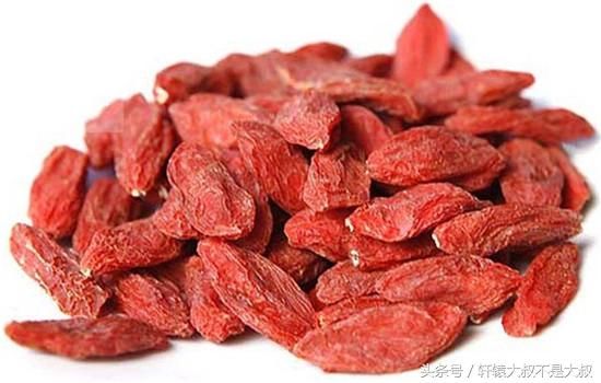 枸杞每天吃多少粒合适?