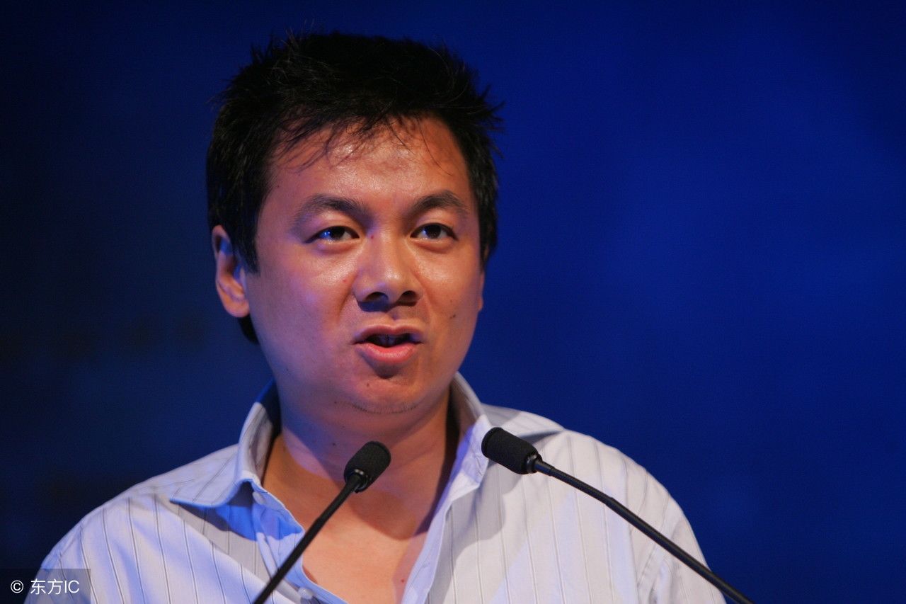 中国足球最疯狂的老板,亲自上阵踢球指导贾秀