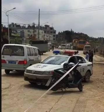 事主家住在牛街庄新村舒心雅苑小区，四口之家，男主主叫陈开玉，是会泽人，37岁，女主人叫张春蕊，36岁，昆明人。