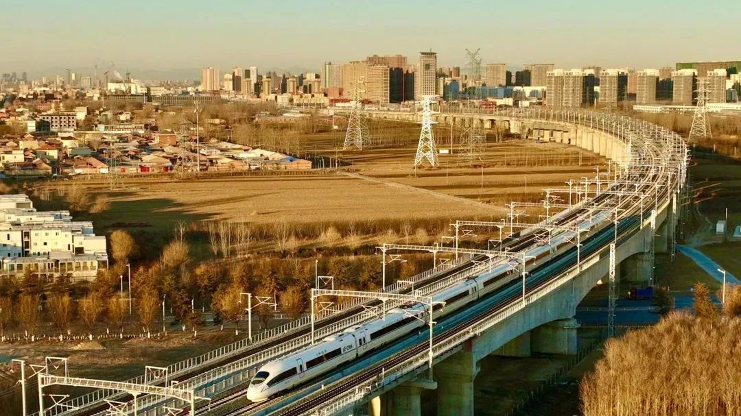 京唐 京滨城际铁路今起开通运营