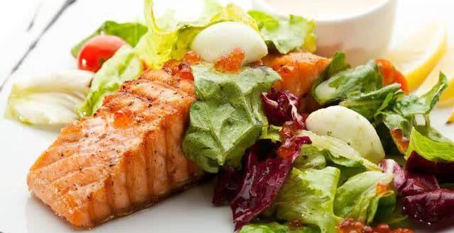 减肥不吃晚饭,坚持几天可以瘦下来?终于有准确