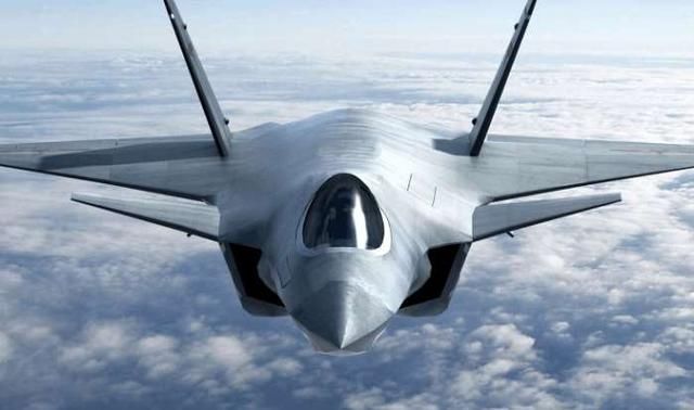 中国歼18战机真给力,采用短距垂直起飞,美军都