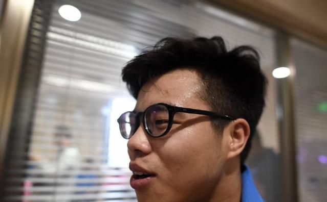 孕妇分娩阵痛可达10级,男人体验生孩子,疼到