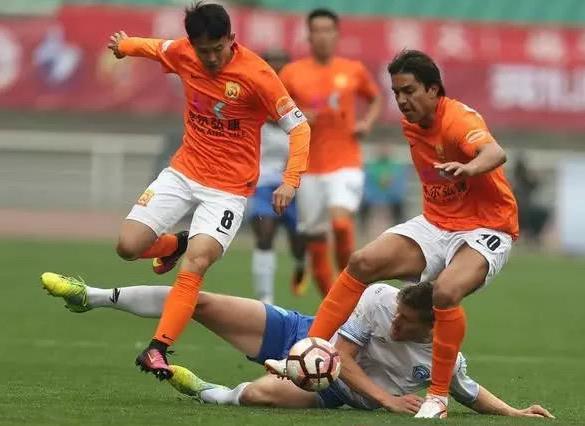 2017中甲今日在汉揭幕东风吹!战鼓擂!武汉卓尔