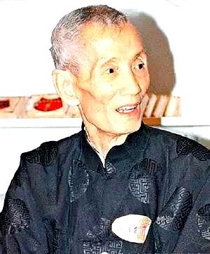 世界首富李嘉诚的御用风水大师是谁?他临终说