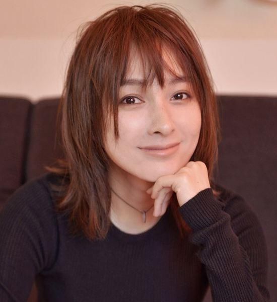 吴昕换了个清爽学生头,发型师审美终于上线,短