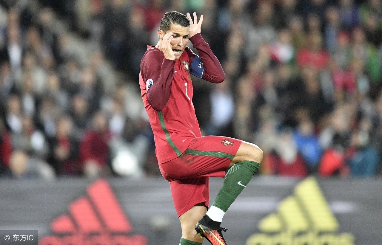 世界杯三支强队都打平,论C罗梅西内少的利弊,