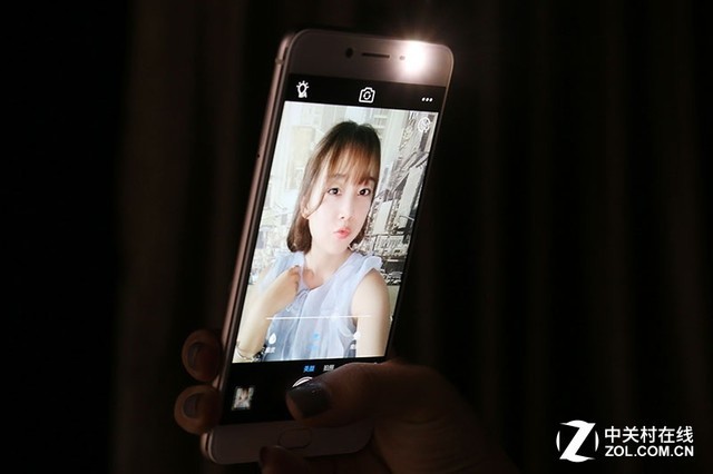 vivo x7前置柔光灯 可自定义开关