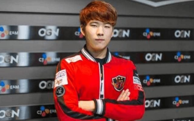 LOL赛场被打自闭的韩国上单,第二是他的杰作