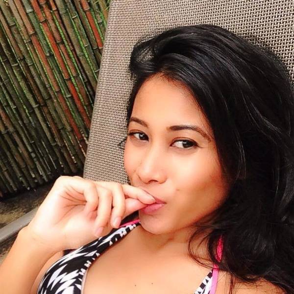 为了美国绿卡,每年有 10 万人骗婚