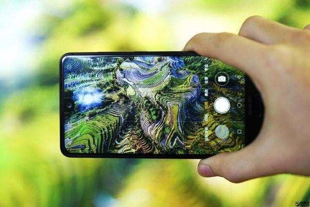 华为nova 2i 和夏普AQUOS S2,性价比全面屏手