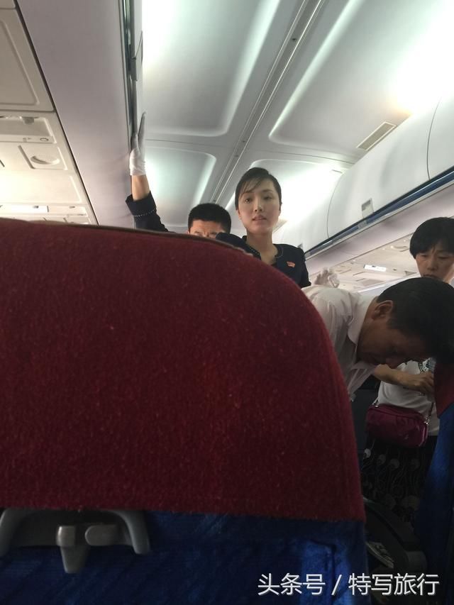 中国小伙从沈阳坐飞机去朝鲜平壤旅游,见识到