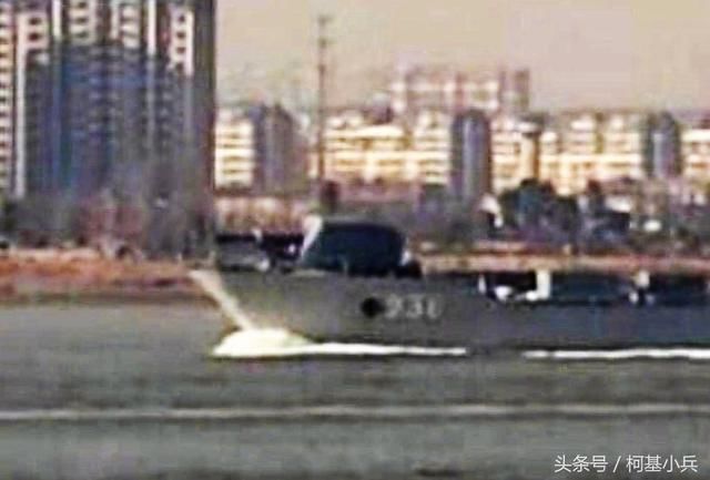 电磁炮后续曝光:936登陆舰已经驶出水域,开始