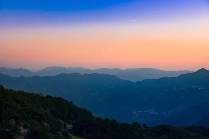 十首豪放诗词,尽显英雄气慨