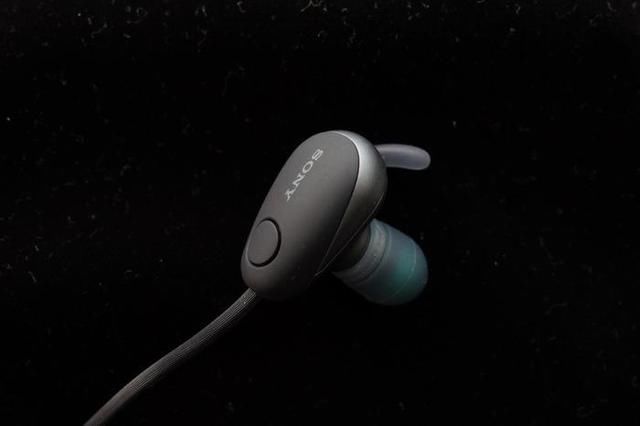 实力派 中价位隐藏的BOSS级降噪入耳 索尼WI-SP600N评测