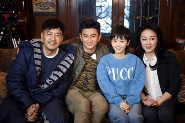 探班《拉斯维加斯》 吴奇隆王子文互拿身高开涮