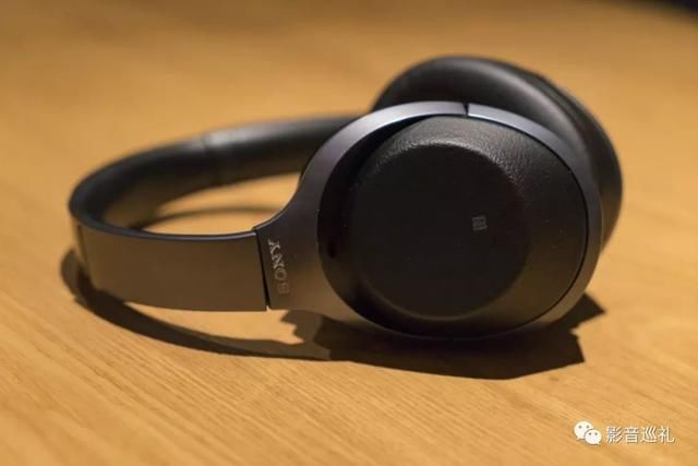 上手玩:索尼耳机WH-1000XM2配搭App,降噪威