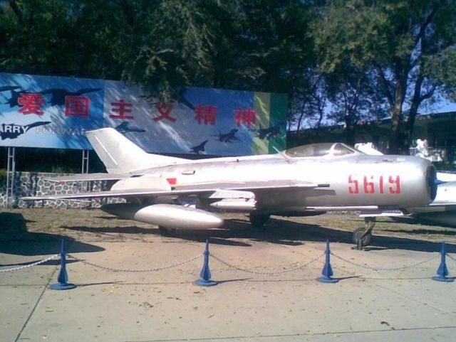 直击:上世纪八、九十年代中美真实军事科技,差