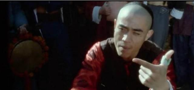 孙艺珍劳累过度被急救 《爱情的迫降》暂停播(图7) 孙艺珍劳累过度被急救 《爱情的迫降》暂停播(图7)