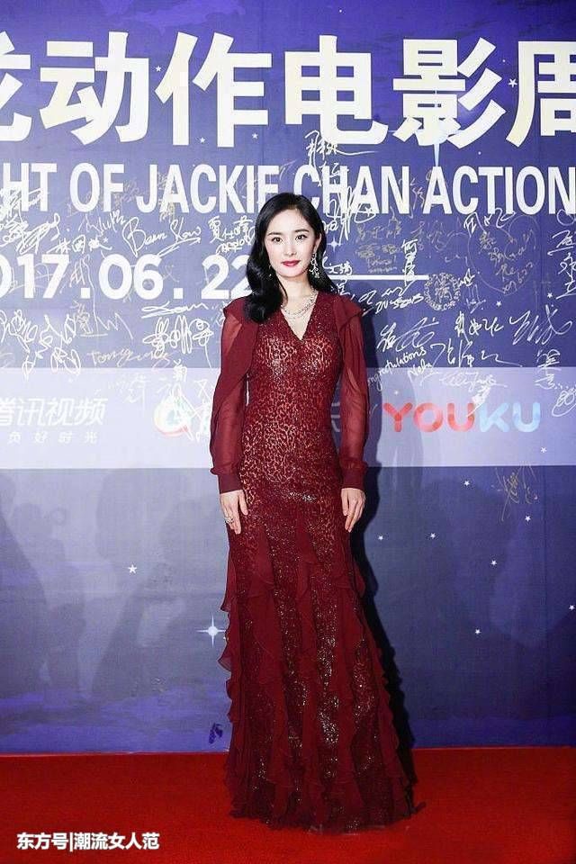唐嫣和杨幂同穿红色亮片裙,一个清爽少女,一个