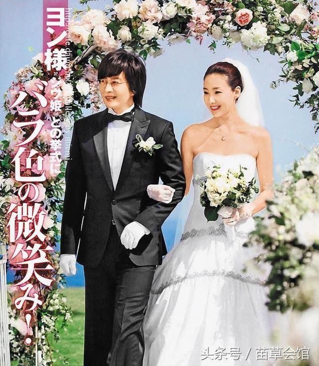 崔智友(右)曾与裴勇俊演出《冬季恋歌》,开创「韩流」而红遍亚洲各国.