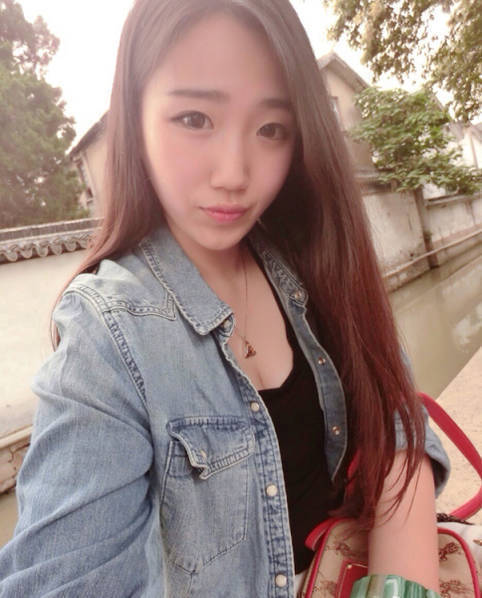 赵岩昊女友私照宾馆自拍度假照度假照自拍