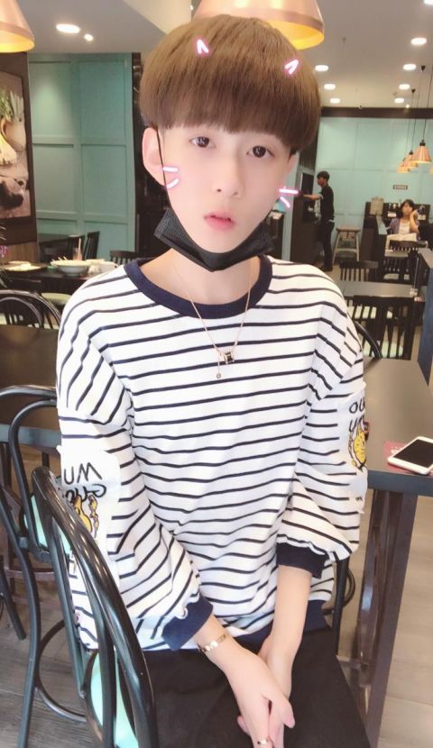 快手网红王乐乐带孩子直播,杨清柠妈妈看宝宝