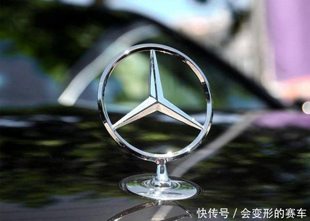 为什么奔驰会有立标和大标?有什么区别