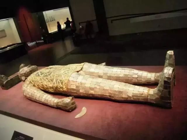 马未都:沽名钓誉之辈,一富豪用金缕玉衣诈骗