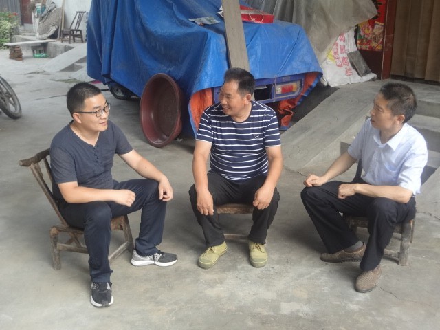 西峡县桑坪镇 “三个一”激起脱贫新动力(图1) 西峡县桑坪镇 “三个一”激起脱贫新动力(图1)