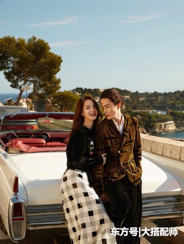 戚薇李承铉同登时尚杂志甜蜜虐狗,情侣装的新