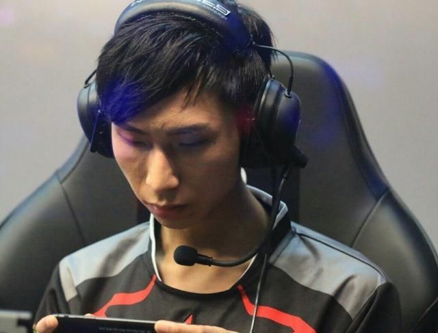 李白操作太难了?三原因解释梦泪为何钟爱此英