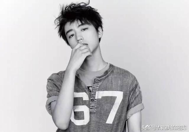 TFBOYS王俊凯总是在公开场合拿王源开玩笑?