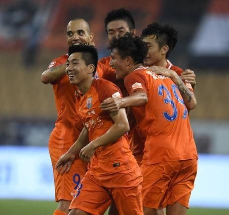 里皮承认非常关注鲁能球员金敬道,小金子终于