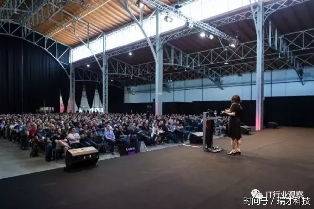 武汉瑞才科技:30岁转行做初级程序员是什么样