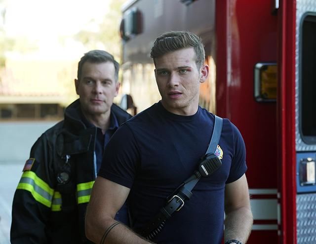 美剧《紧急呼救》又双叒叕,芝加哥!