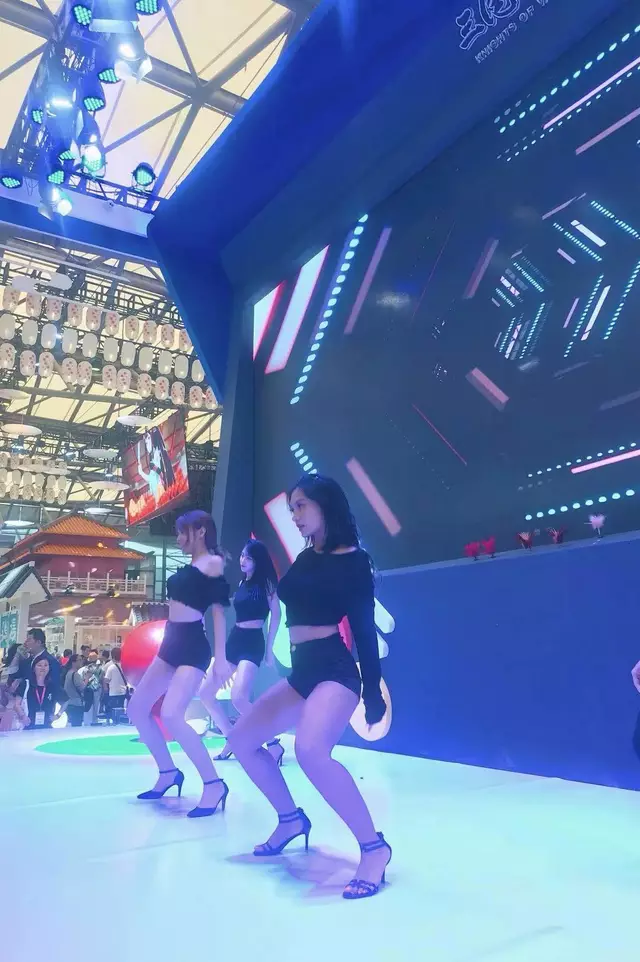 谁是2019ChinaJoy最美的ShowGirl？BOYATV带你靓丽大盘点！(图14)