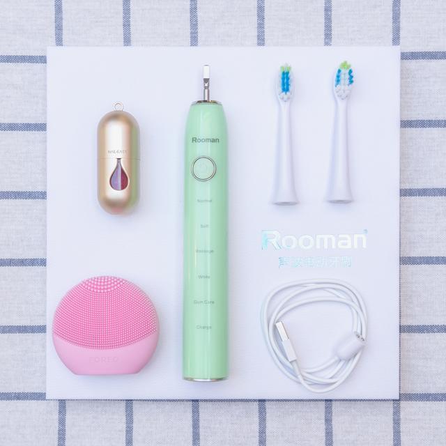 Rooman锐迈F5声波电动牙刷,200天纪念日快乐