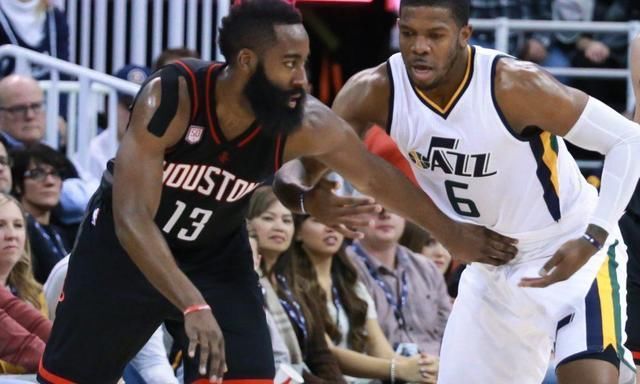 4代鹰王助拳火箭 姚明得其一破咒 哈登得三冲