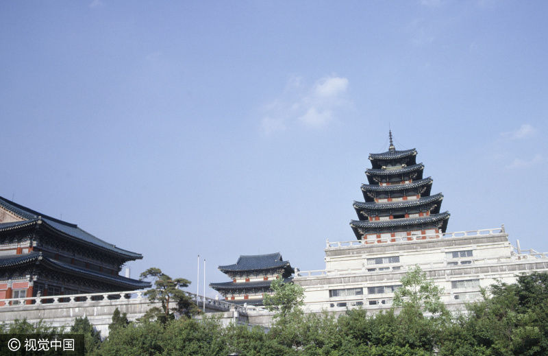 俄罗斯:中国人免签证游客暴增。韩国:中国不来