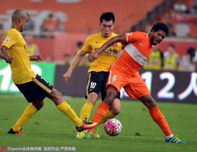 3500万!曝鲁能和恒大重金哄抢意甲中场大将!年