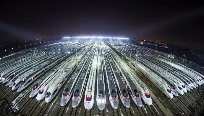 支付宝、QQ公布春节红包计划;华为披露2017年