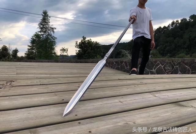 新款:马槊,马槊比矛的威力更大