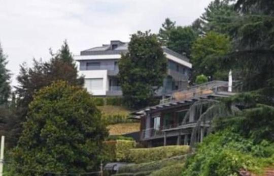 C罗都灵郊区别墅房价2.8万\/平米 中国球迷:在杭