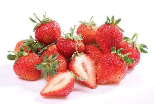 脸上的斑块如何去除?深度解析女人脸上长黄褐